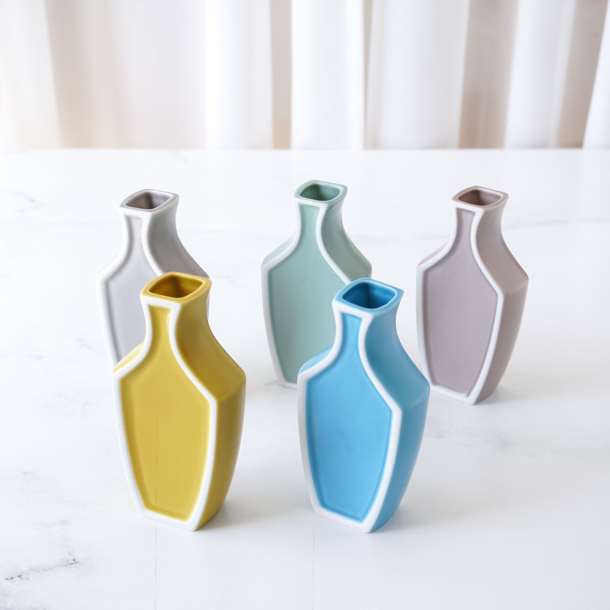 decorative ceramic vases in 5 colors