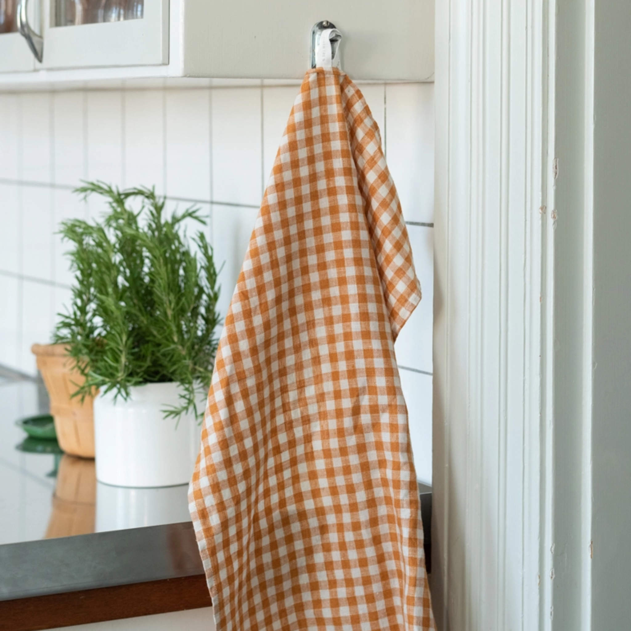 linen kitchen cloth in orange/beige, fog linen work