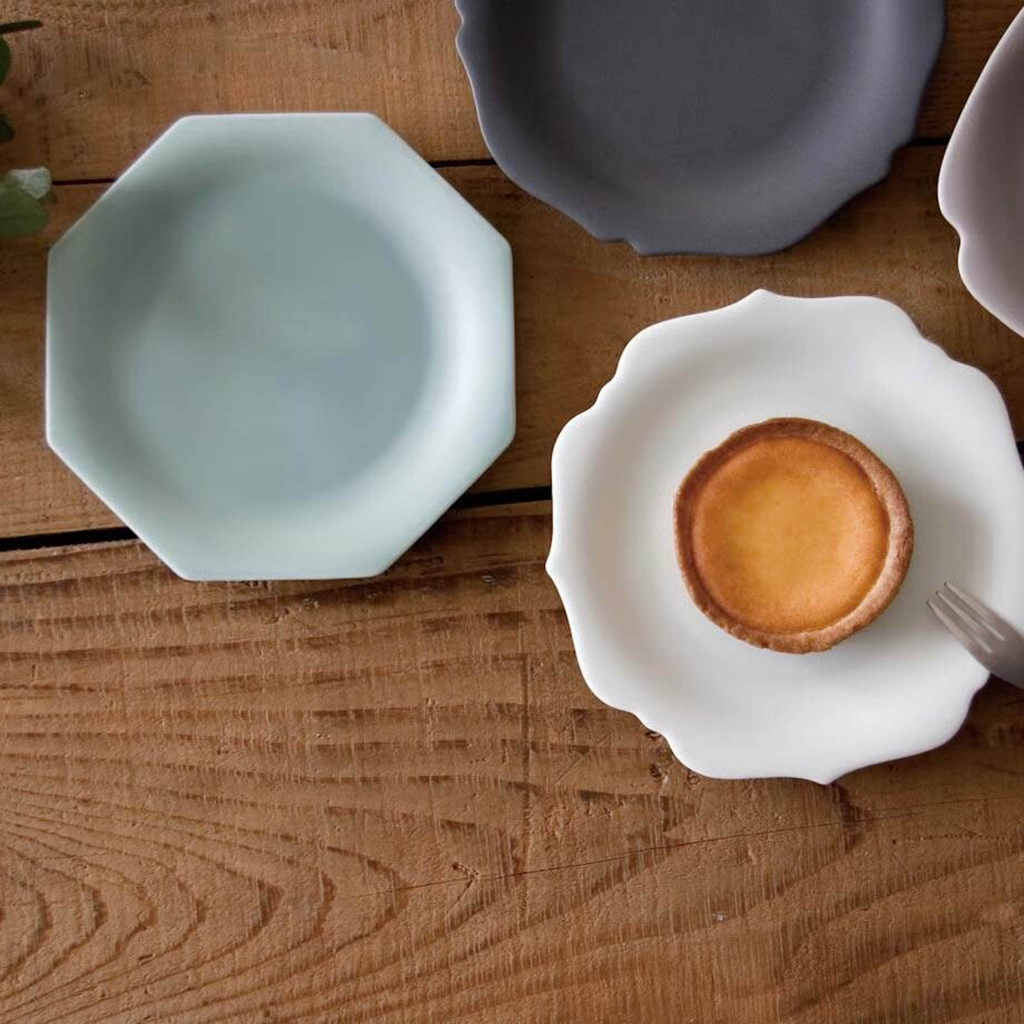 porcelain dessert plates