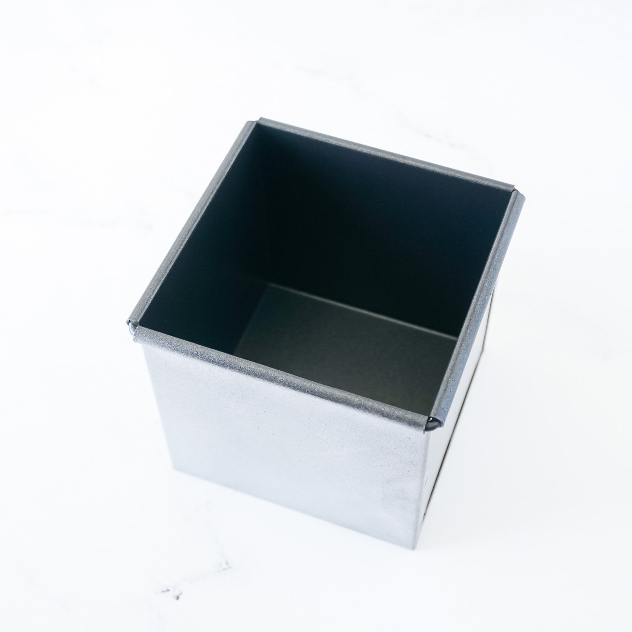 pullman bread loaf pan