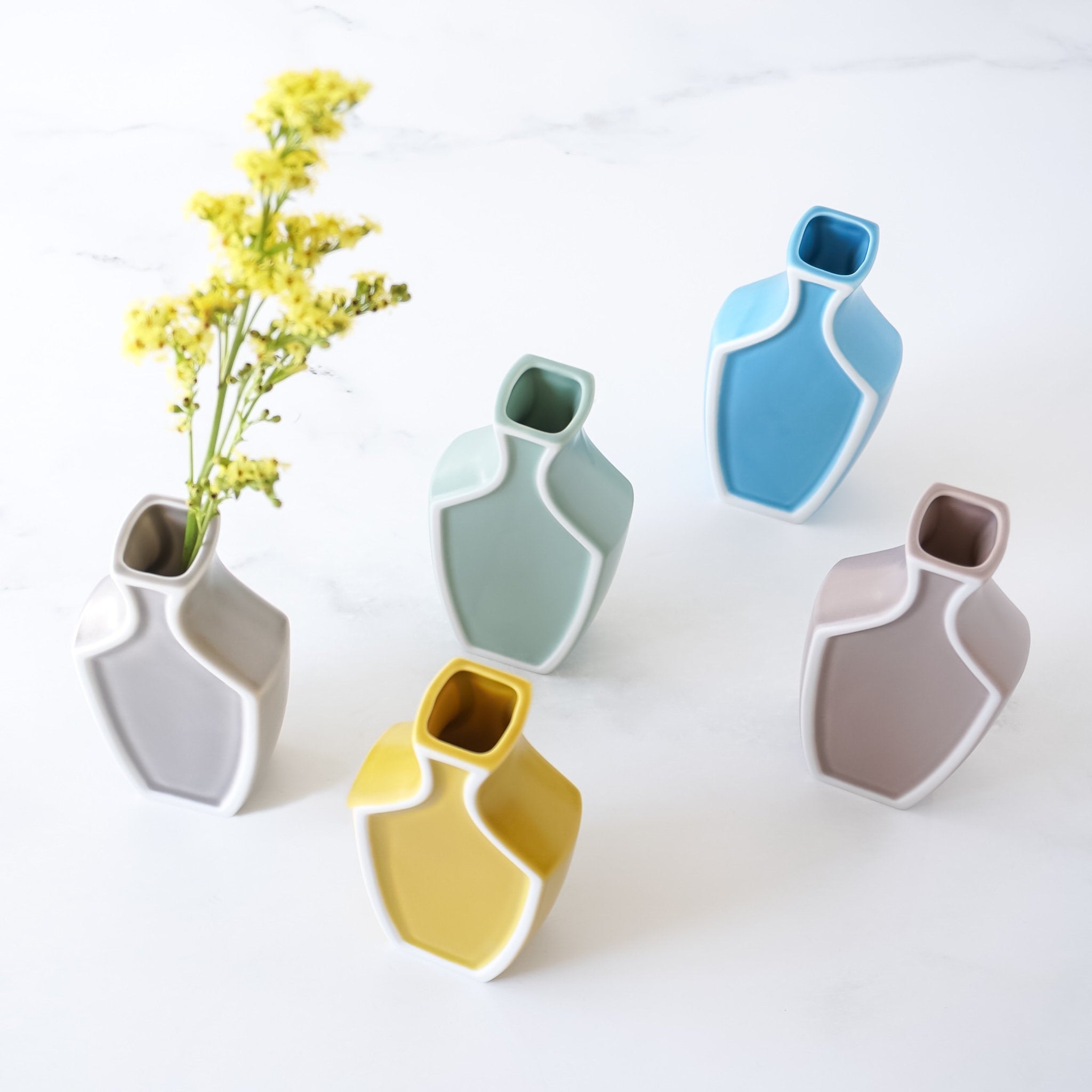 small flower vases by Oda pottery