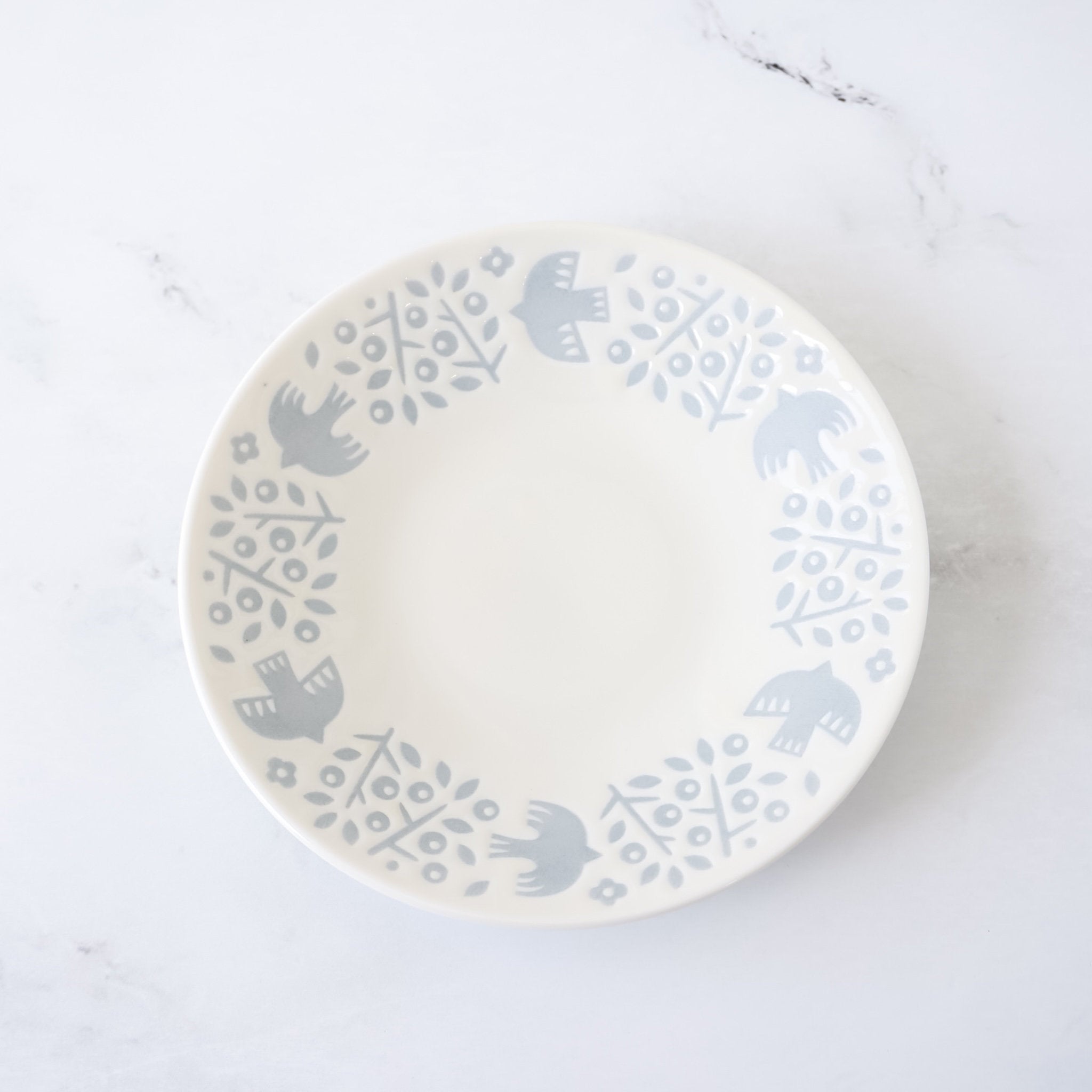 small plate in white, mino ware, made in Japan
