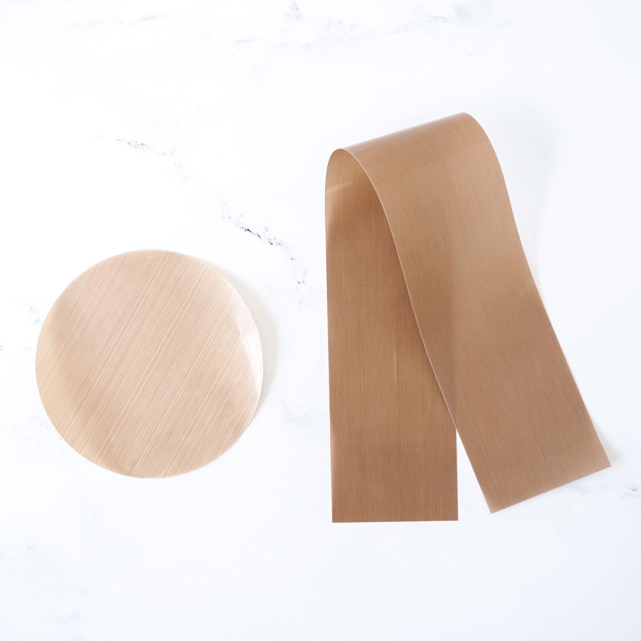 teflon round cake pan liners
