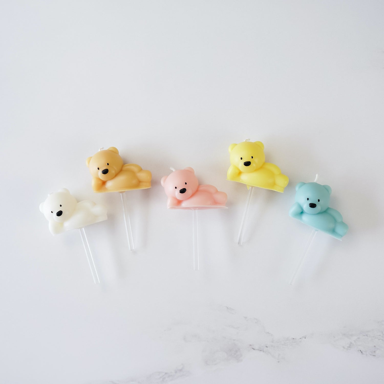 bear birthday candles in 5 colors