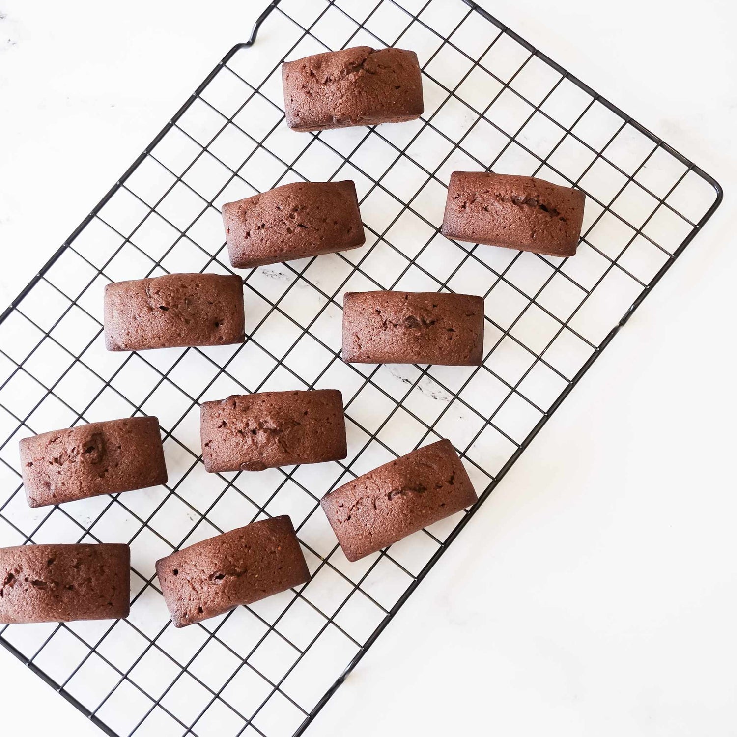 chocolate financier cakes
