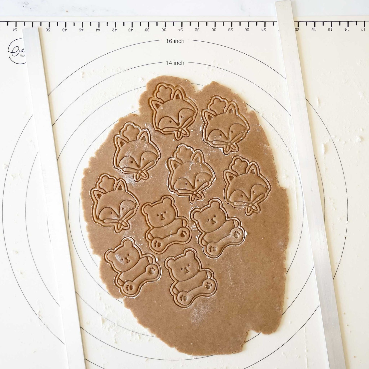 cookie dough ruler
