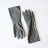 kitchen gloves in gray