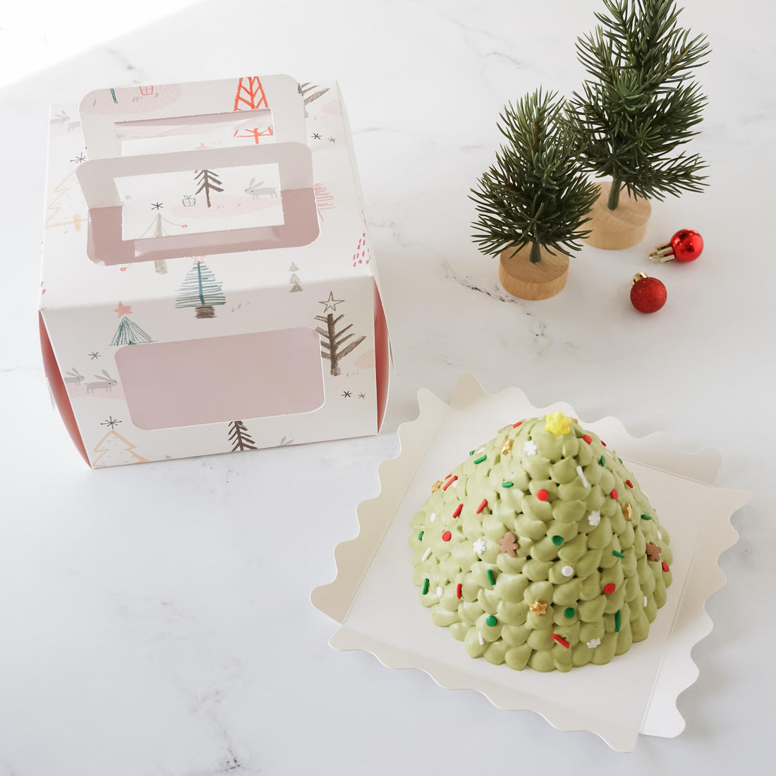 Christmas cake box with window