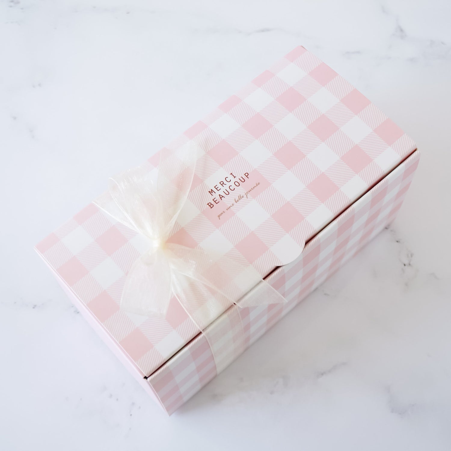 pink gingham treat box