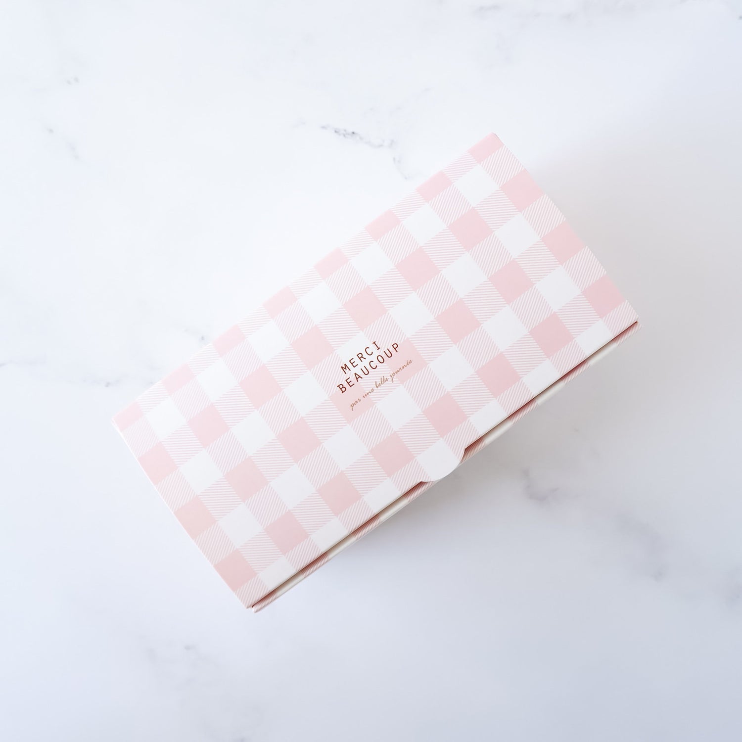 pink gingham patterned cookie box