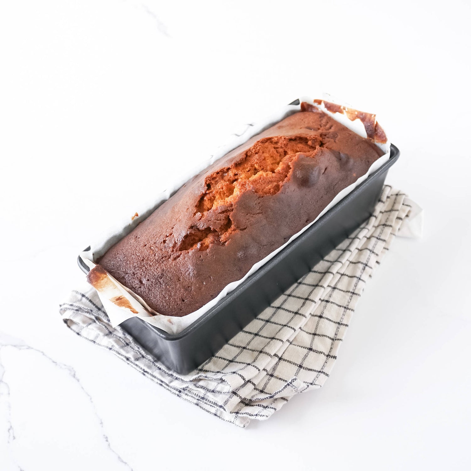 pound cake pan, nonstick coating, caramel walnut pound