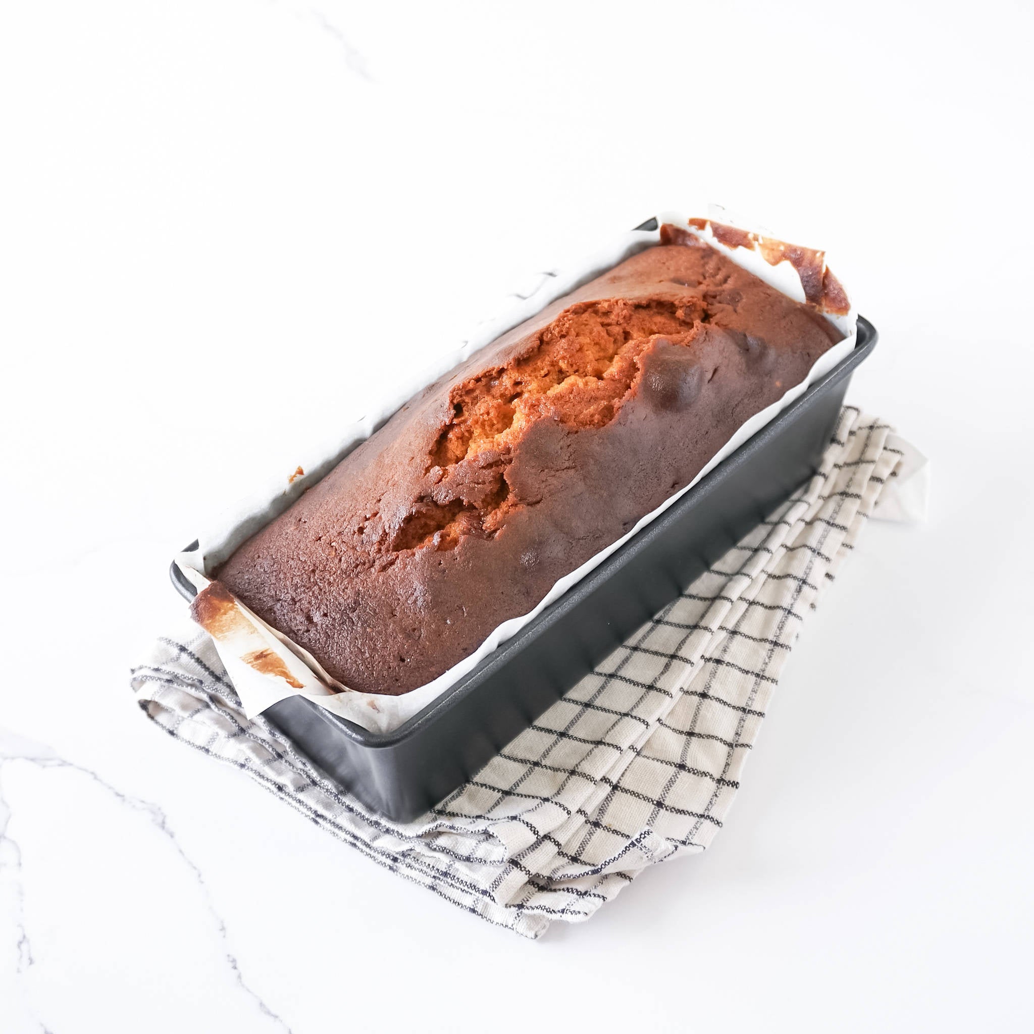 pound cake pan, nonstick coating, caramel walnut pound