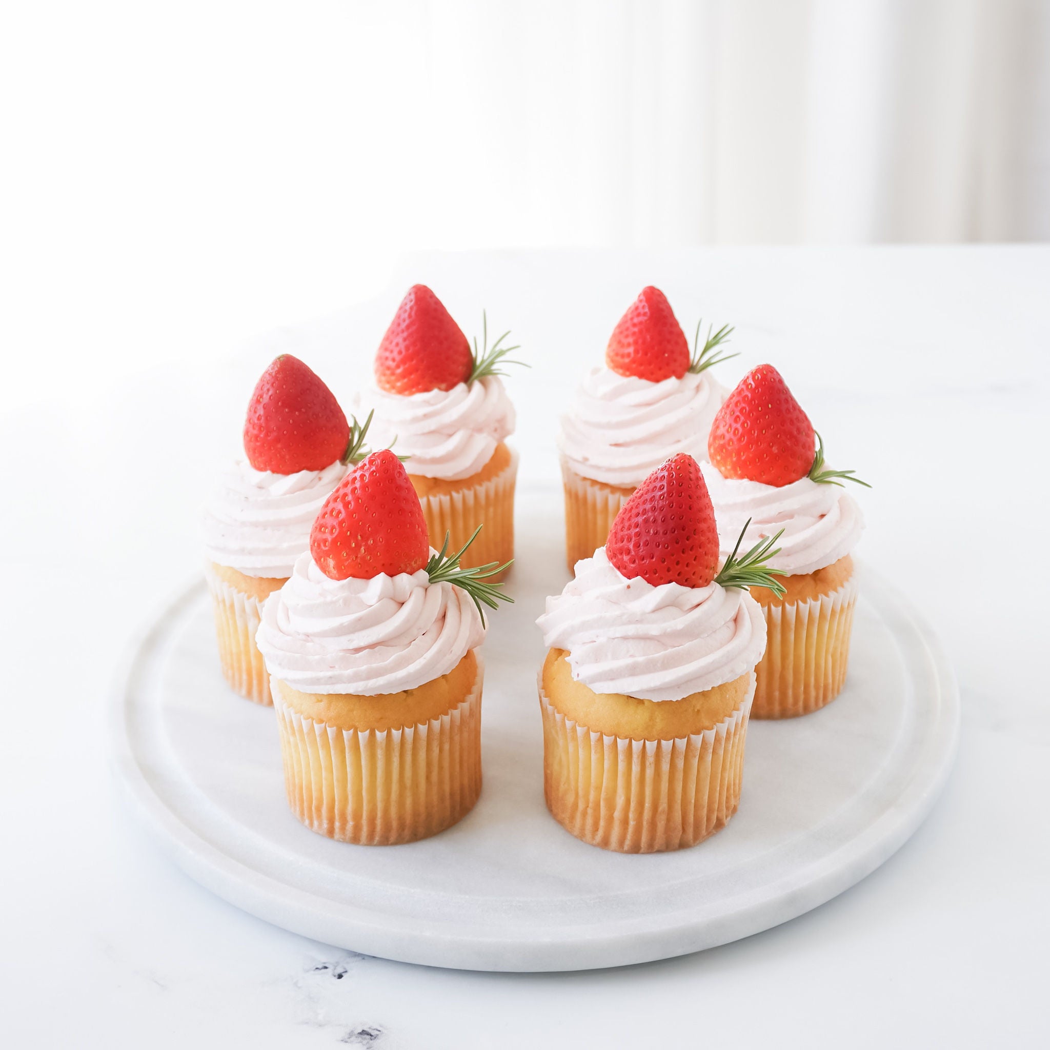 strawberry cupcakes