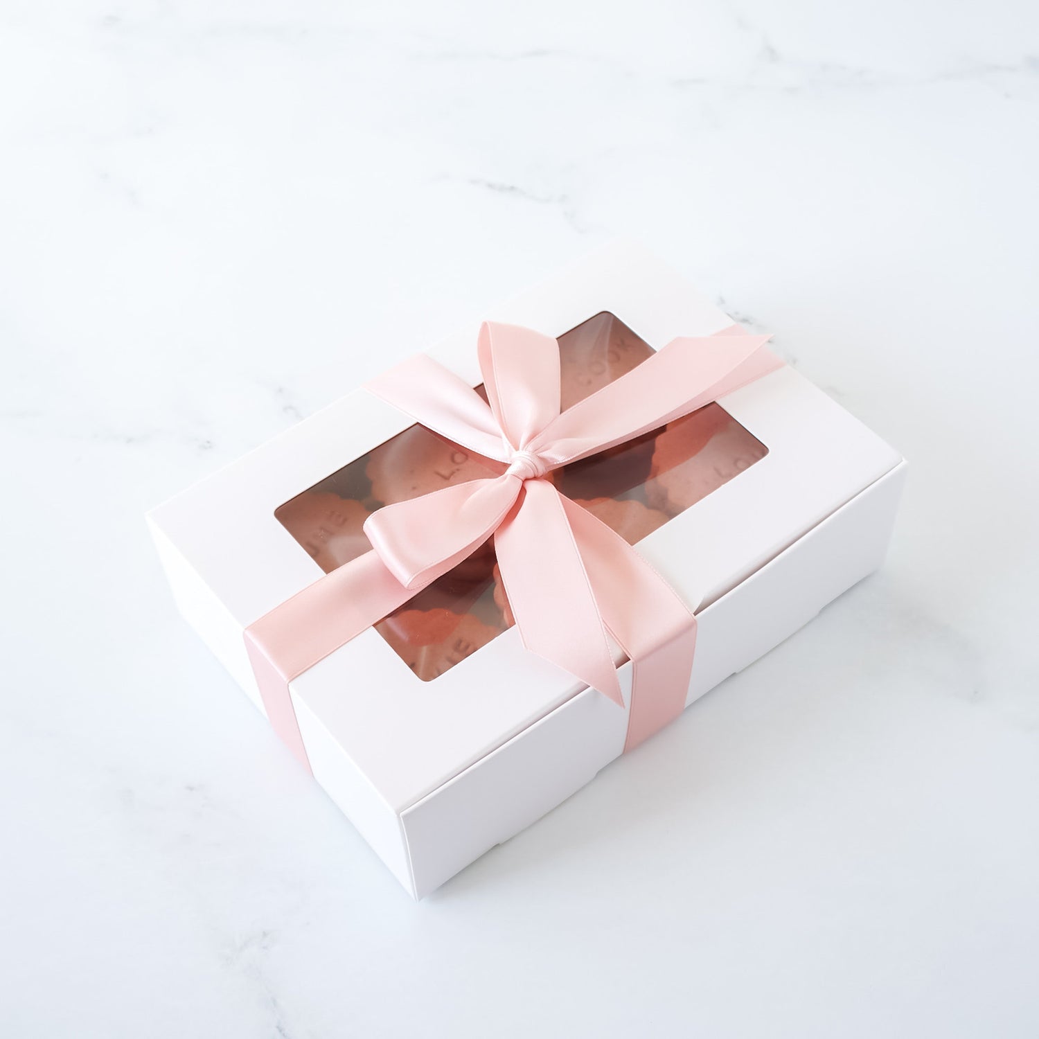 white cookie box with window